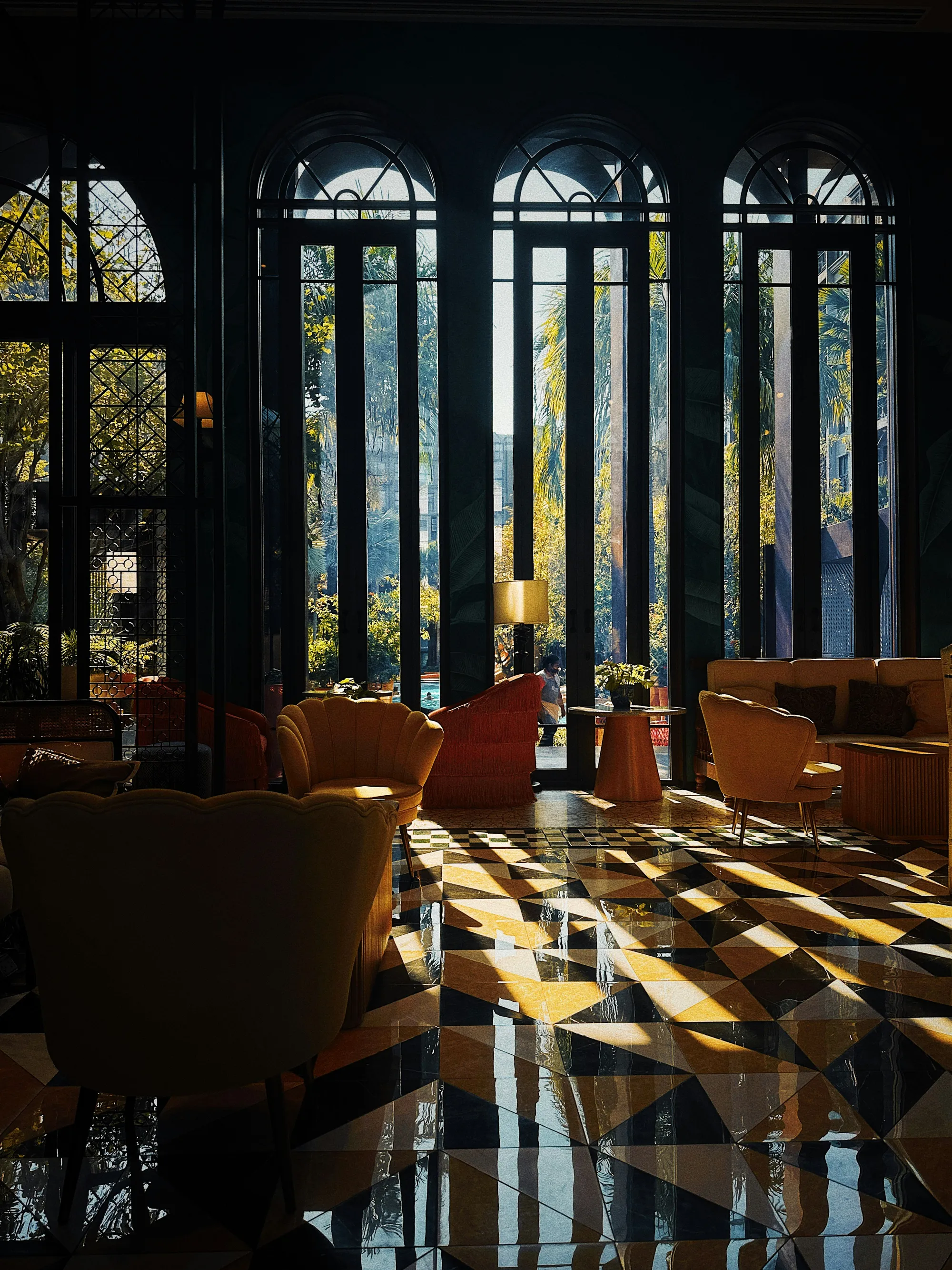 The salon of the Pavillon Ledoyen